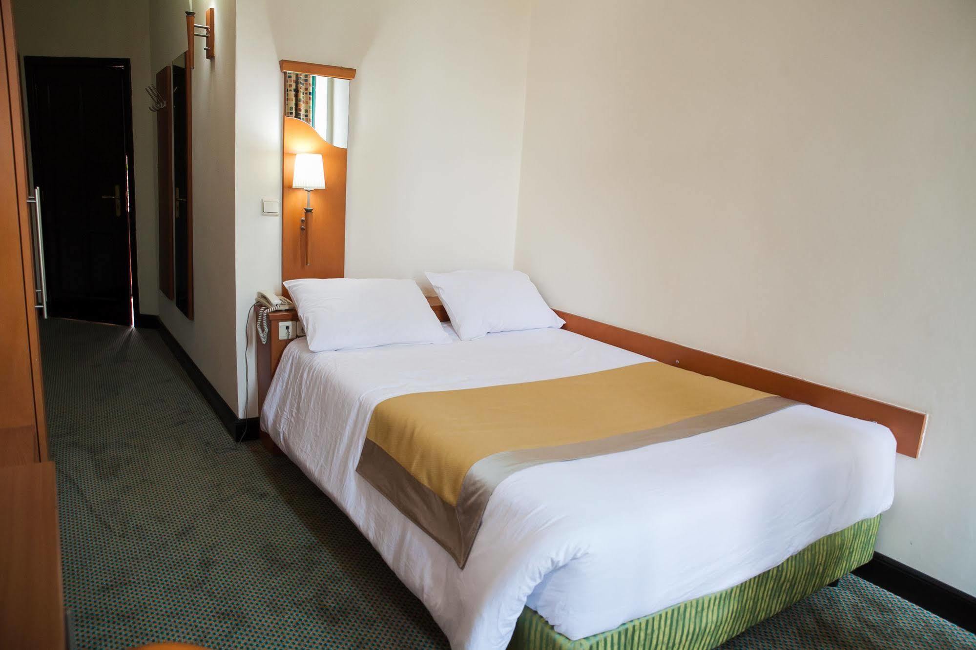 Gorillas City Centre Hotel 키갈리 외부 사진